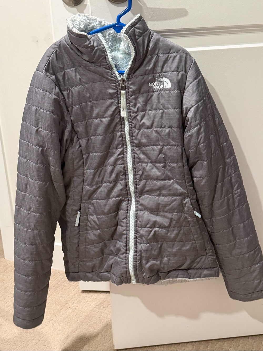 The North Face Girls' Light Gray Quilted Puffer Jacket